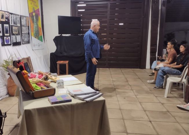 api-modulos/fotos/img/galeria_cat_culturais_534/534/13419/PALESTRA - CONCURSO ESCOLAS DA CULTURA - CIRCUITO DAS ARTES, NA ÁREA DE ATIVIDADES, 22.08.2025 (4).jpg